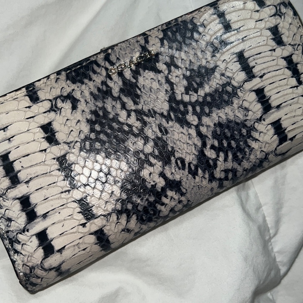 Coach wallet used